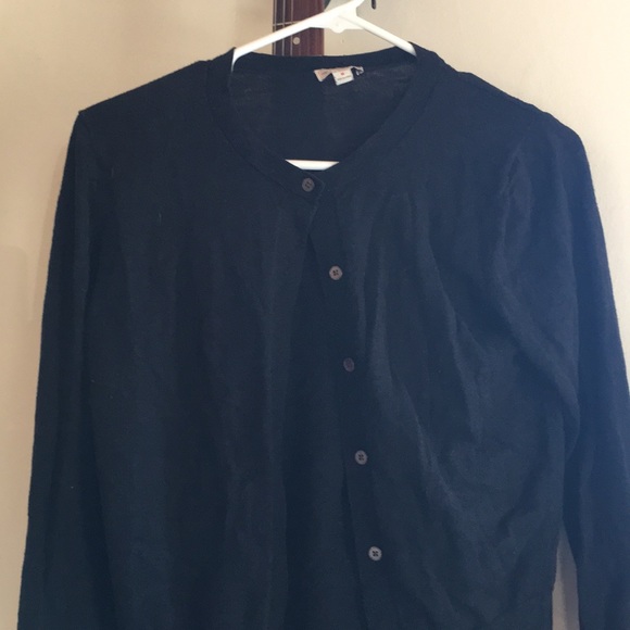 Black Cardigan from the Gap, size M - Picture 2 of 4